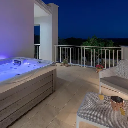 Laura Hébergement de vacances *