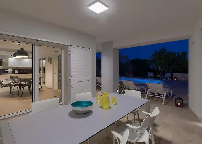 Ferienhaus Laura Valhova